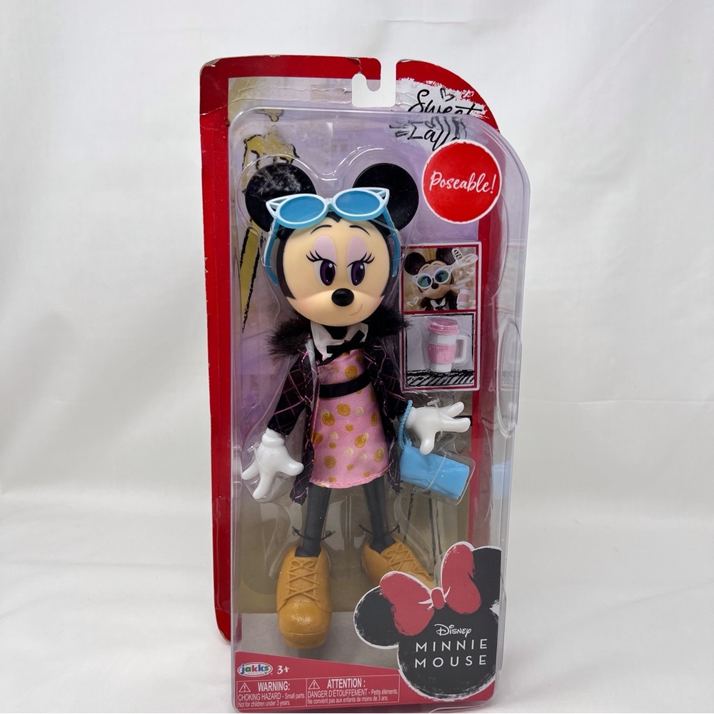 Minnie Mouse Sweet Latte doll